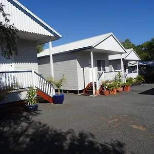 Palms Motel